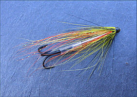 micro tube fly